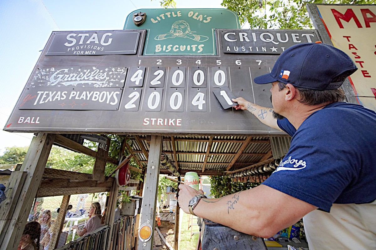Every detail of the Long Time was thoughtfully planned, including its hand-painted signs.